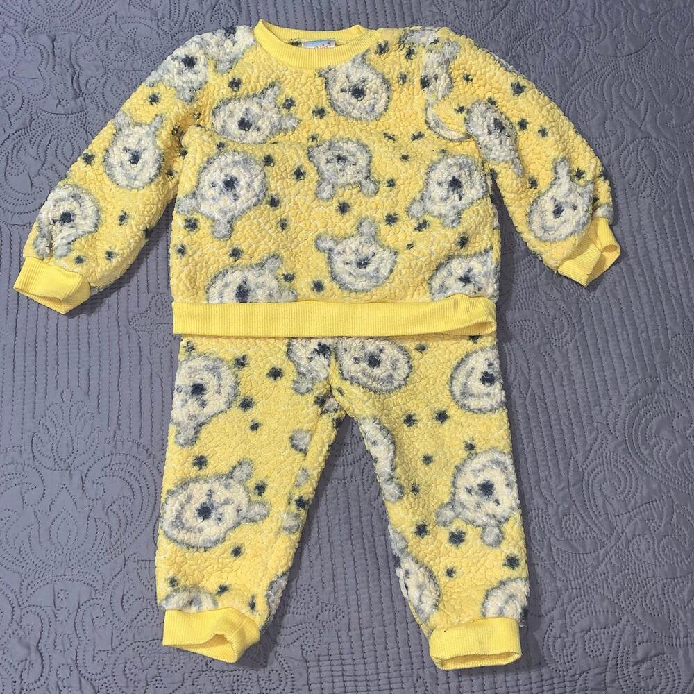 Disney Baby Winnie the Pooh Yellow Fleece Set – Infant Size 18m